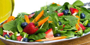 spinach_salad_berries